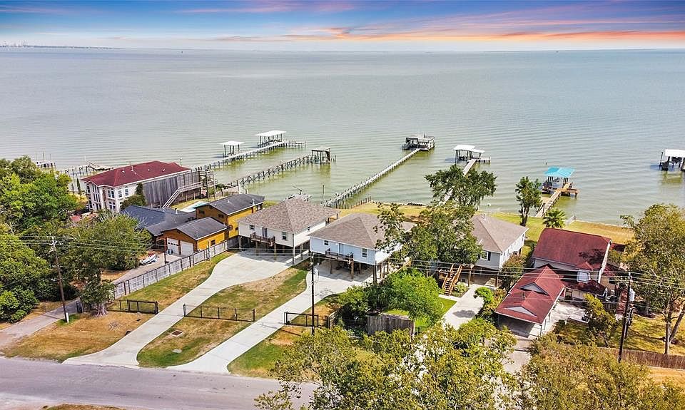 1st image of 4203 Bayshore Dr