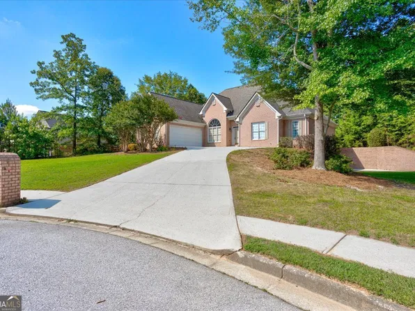 709 Wilhaven Ct, Loganville, GA 30052