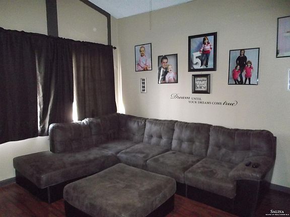 2nd image of 3015 Foxboro Dr