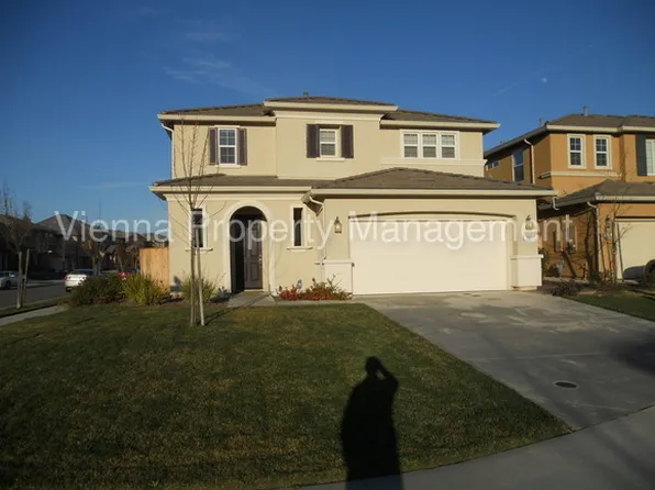 401 Broadleigh Ct, Roseville, CA 95747