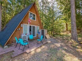1271 Deep Valley Dr, Maple Falls, WA 98266