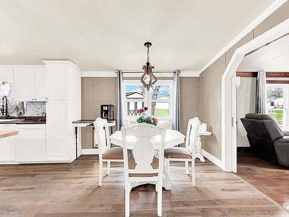 5th image of 129 Hunter Ridge Ln