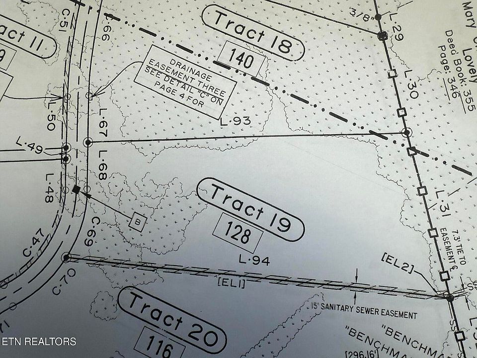 2nd image of 128 Padstow Ln