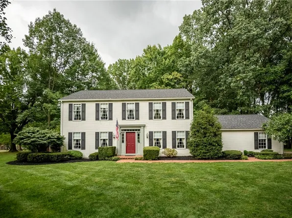 3599 McConnell Rd, Hermitage, PA 16148