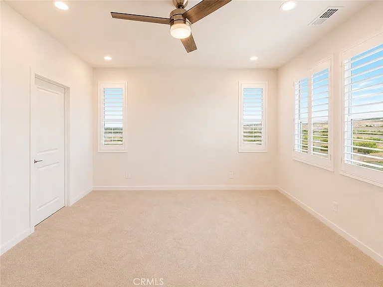 35261 Zachary Way — Photo 7