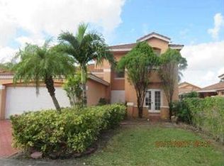 1052 NW 129th Ct, Miami, FL 33182