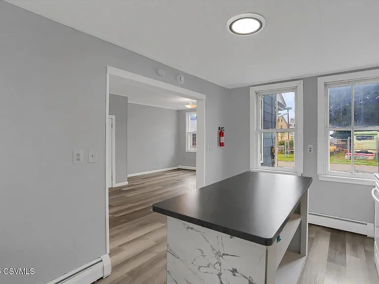 114 S 5th St — Photo 10