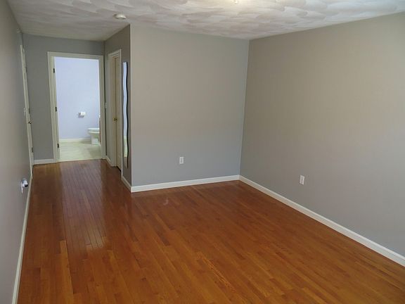 5th image of 107 Foster St APT 306