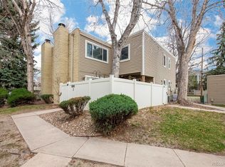 9696 E Kansas Cir APT 4, Denver, CO 80247