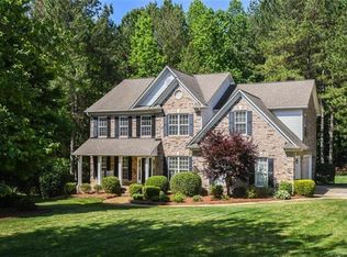 1040 Antioch Woods Ln, Matthews, NC 28104