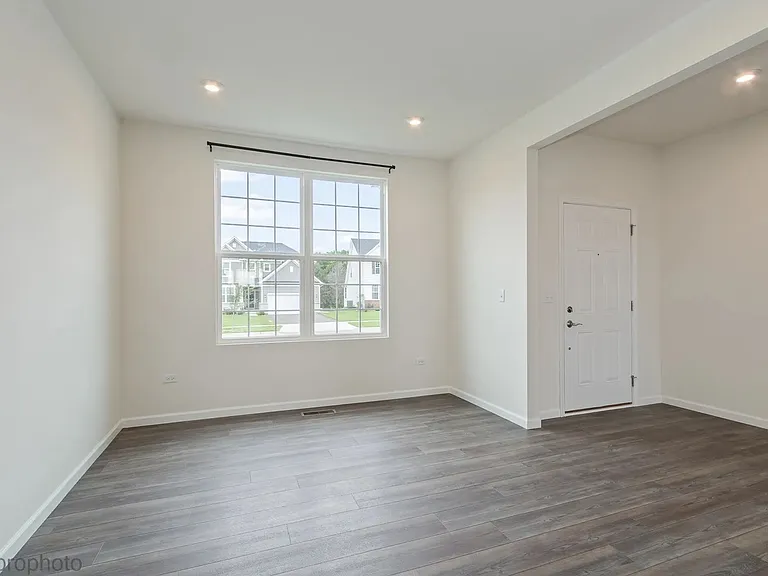 651 Alpine Dr — Photo 4