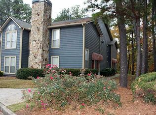 4101 Canyon Point Cir, Roswell, GA 30076