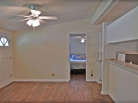3rd image of 5138 New Road Ext