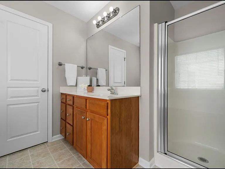 10060 Switchyard Dr — Photo 11