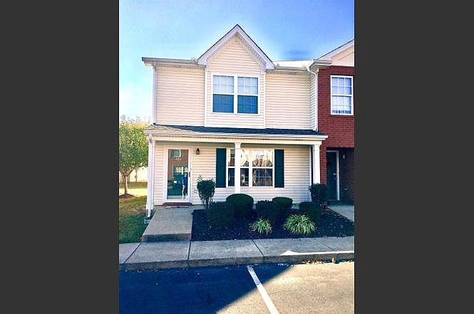 1st image of 361 Arapaho Dr