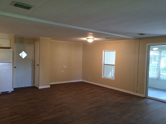 4th image of 2224 NW 48th Ct