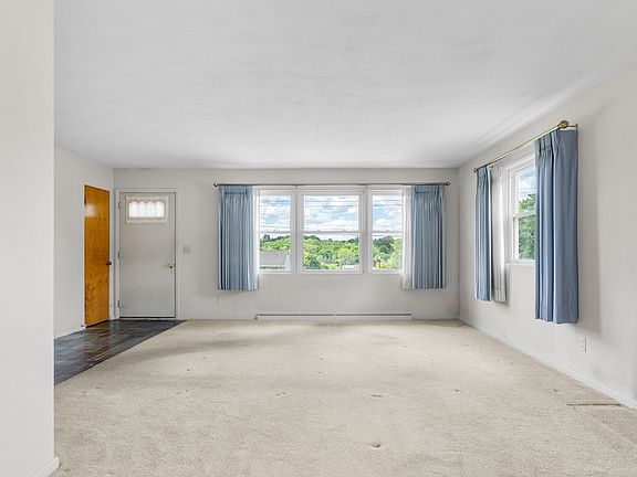 5th image of 508 Verna Dr