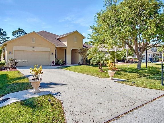 2nd image of 5806 NW Breezy Brook Ct