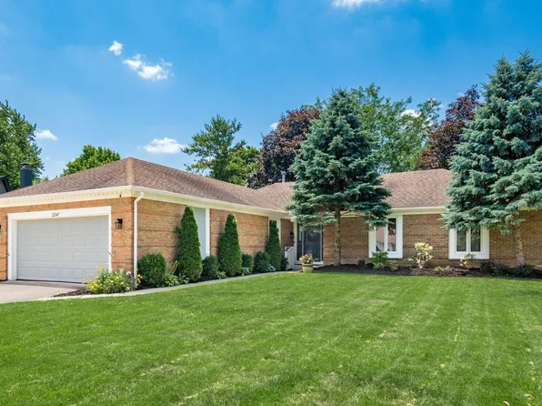 2247 Sonnington Dr, Dublin, OH 43016