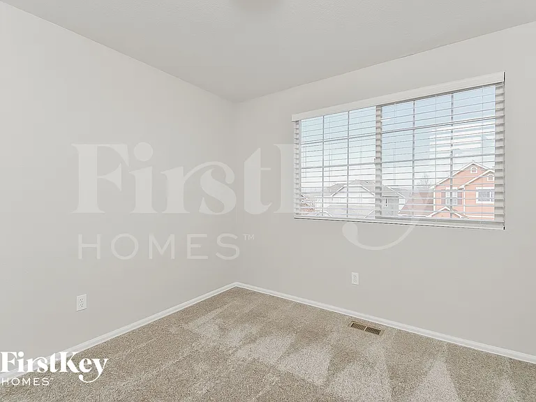 6291 Scottsbluff Dr — Photo 12