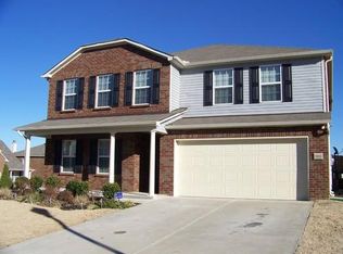 1013 Patmore Ln, Hendersonville, TN 37075
