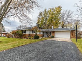 2112 London Rd, Green Bay, WI 54311