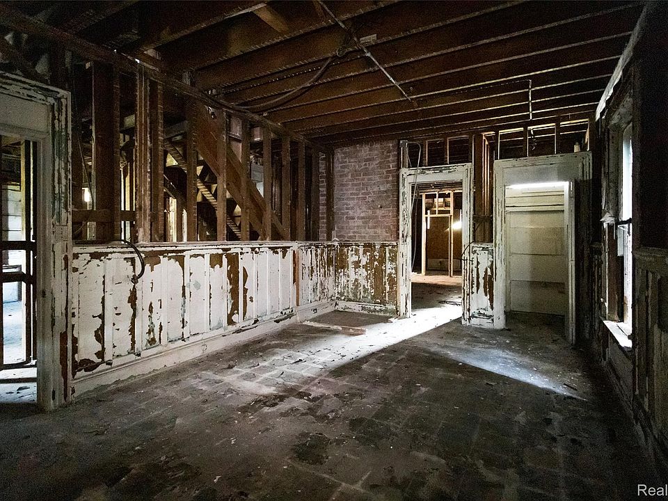 1582 Cadillac Blvd, photo 13