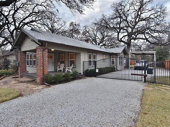 2nd image of 2309 Aster Ave