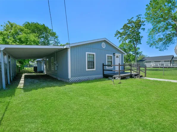 6905 Speaker St, Hitchcock, TX 77563