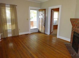 61 E Cork St, Ware Shoals, SC 29692