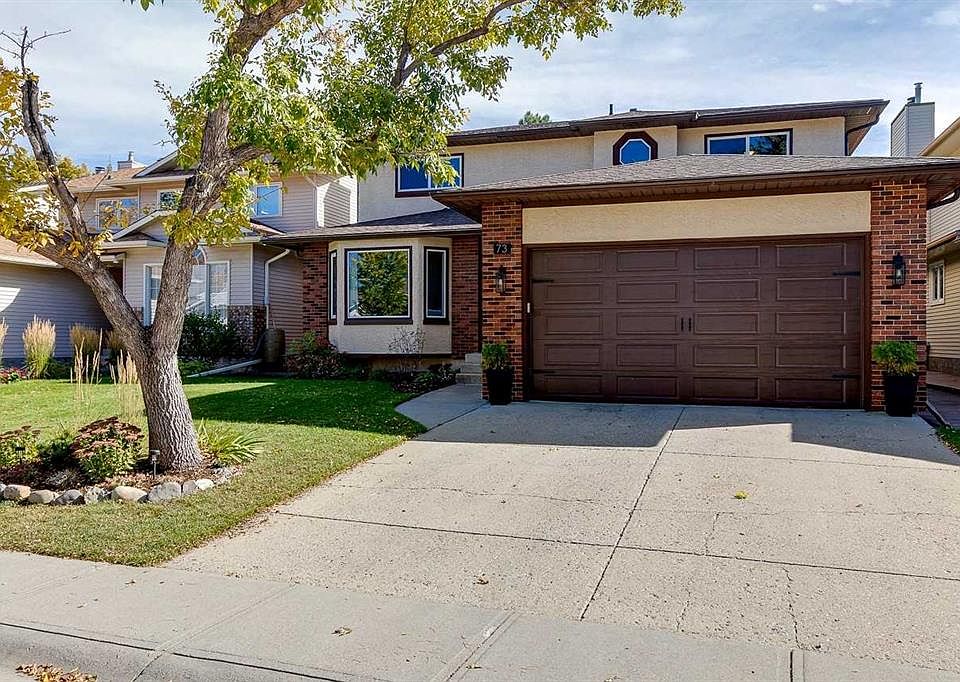 1st image of 73 W Sunhaven Close SE