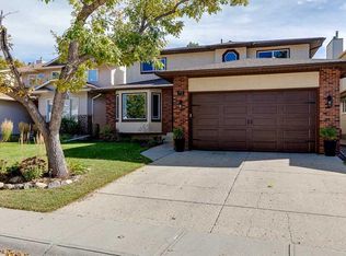 73 W Sunhaven Close SE, Calgary, AB T2X2X5