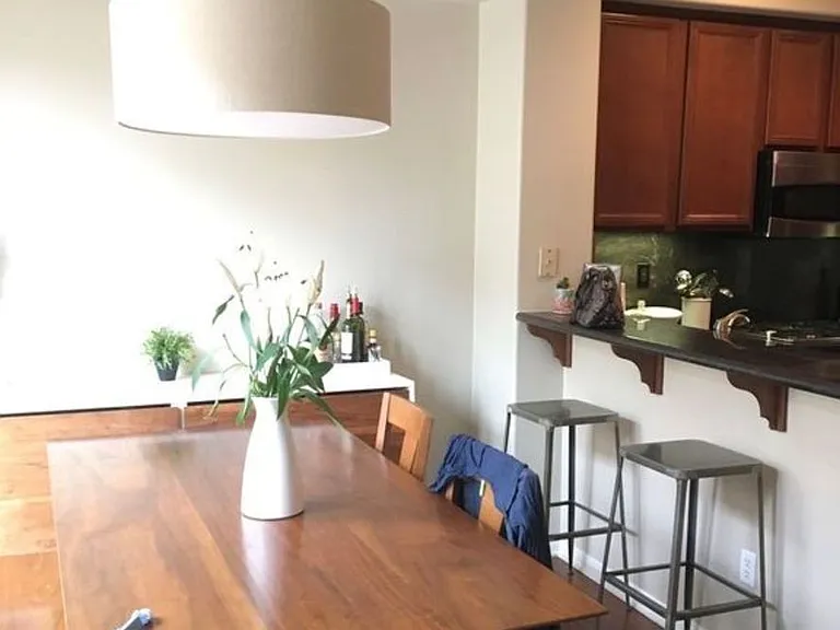 4166 Laredo Ln #C — Photo 3
