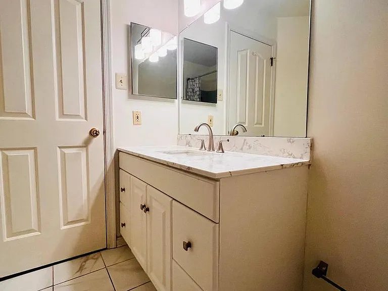 130 Spruce Ln — Photo 10