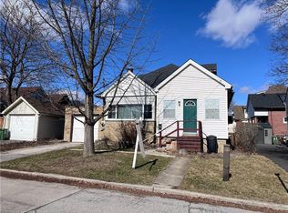 196 Glen Rd, Hamilton, ON L8S3N4