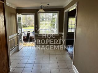 160 Percy Ln, Mayodan, NC 27027
