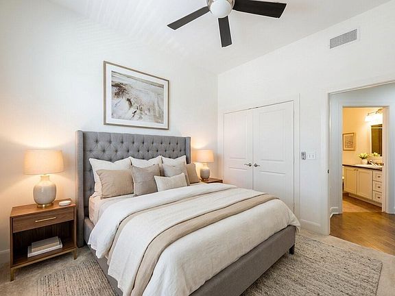 4th image of 1010 Rosine St APT 29