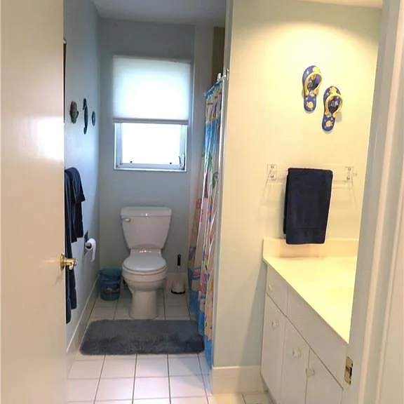 1843 SE Granada Ln — Photo 30