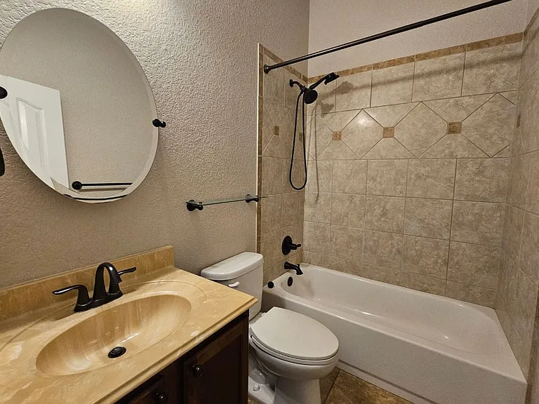 2704 Ancestor Dr — Photo 14