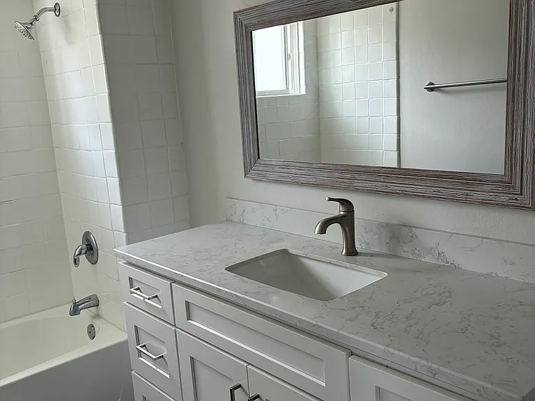 225 Avenida Granada #2 — Photo 4