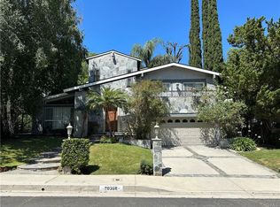 20308 Chapter Dr, Woodland Hills, CA 91364