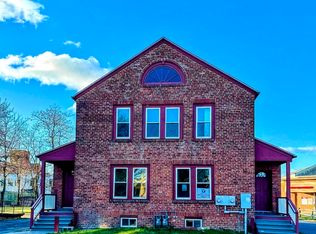 51-51 Bay St #53, Springfield, MA 01109