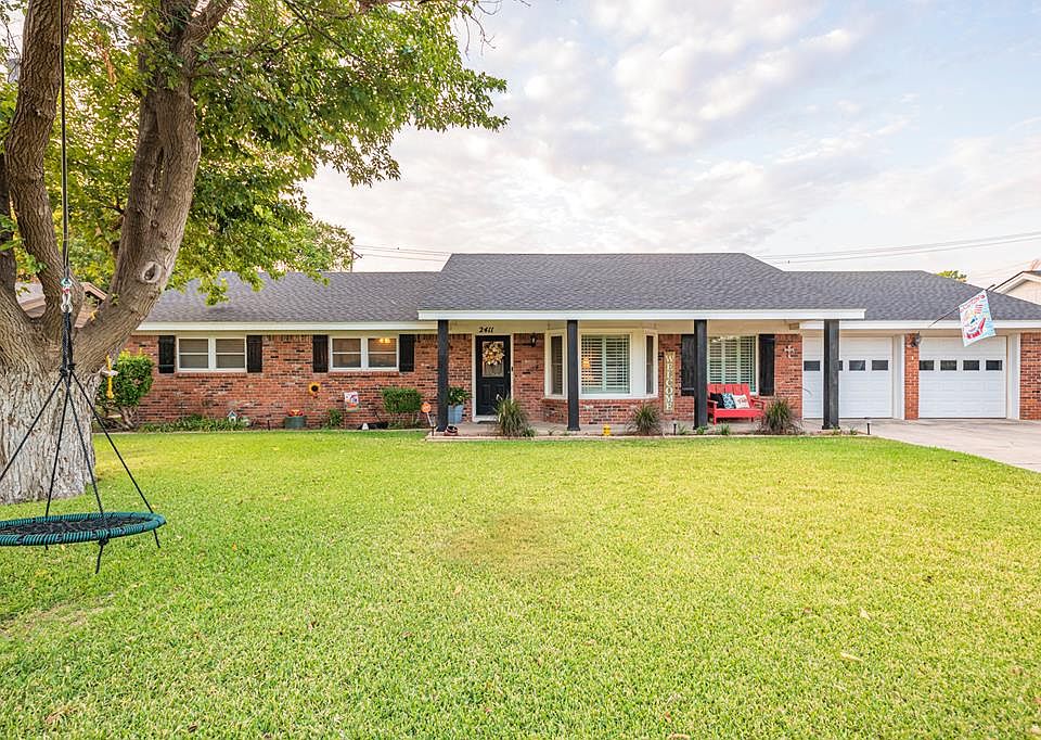 1st image of 2411 Camarie Ave
