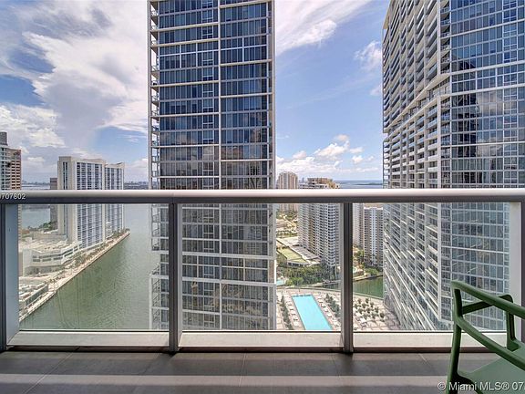 2nd image of 485 Brickell Ave APT 3401