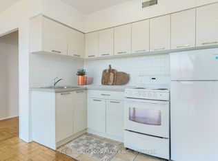 40 Park Rd #403, Toronto, ON M4W 2N4