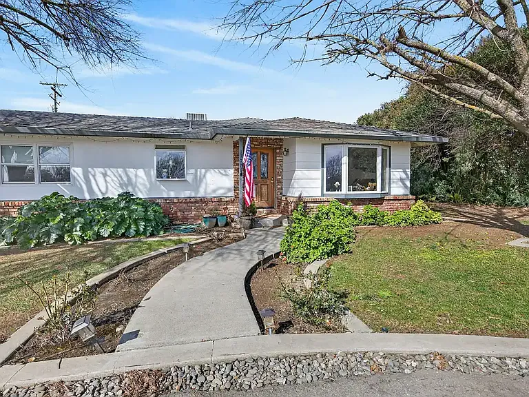 17720 Oakdale Ranch Ln — Photo 1