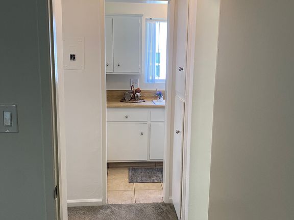 3rd image of 4259-4261 W 182nd St #H