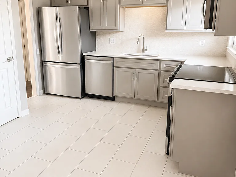 9843 Briarstone Dr — Photo 10