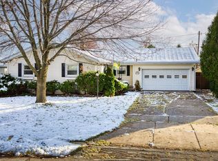 1512 S Bartell Dr, Appleton, WI 54914