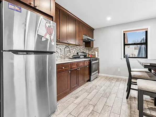 24-41 85th Street image 2 of 19